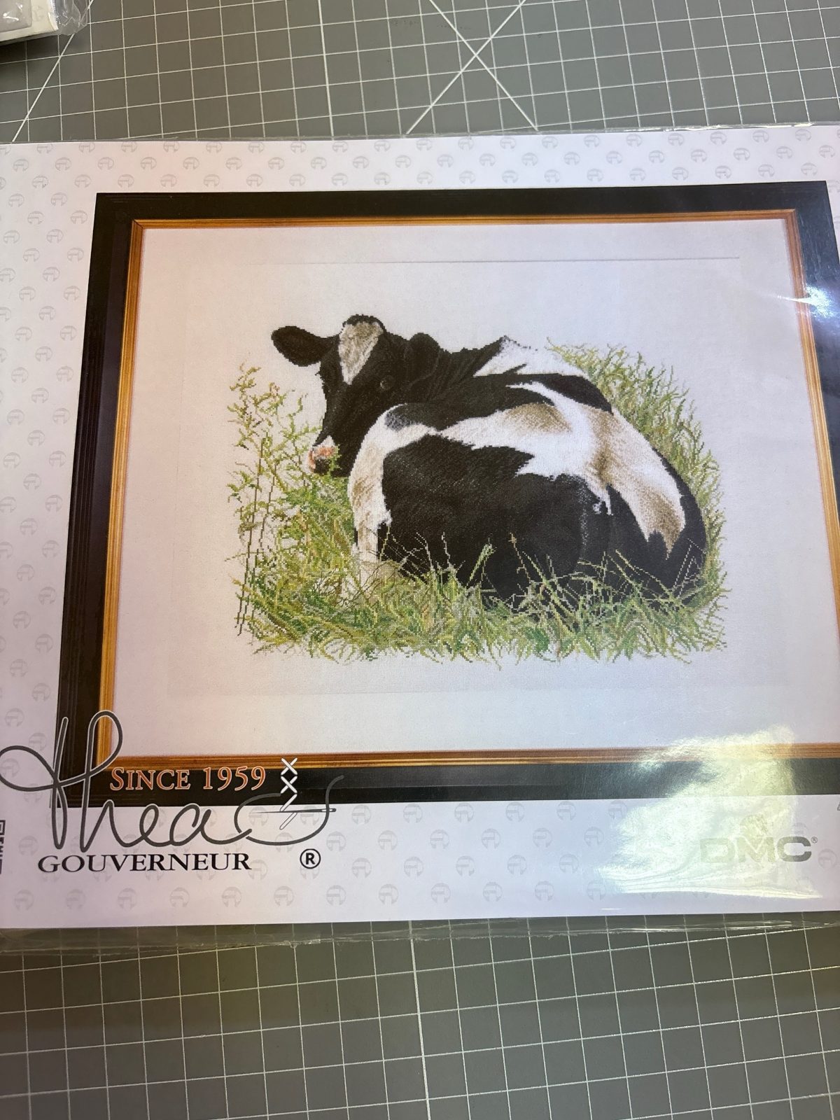 Thea Gouverneur Набор 452 Counted Cross Stitch Kit Cow on Meadow - Linen 32 Count — схемы и наборы